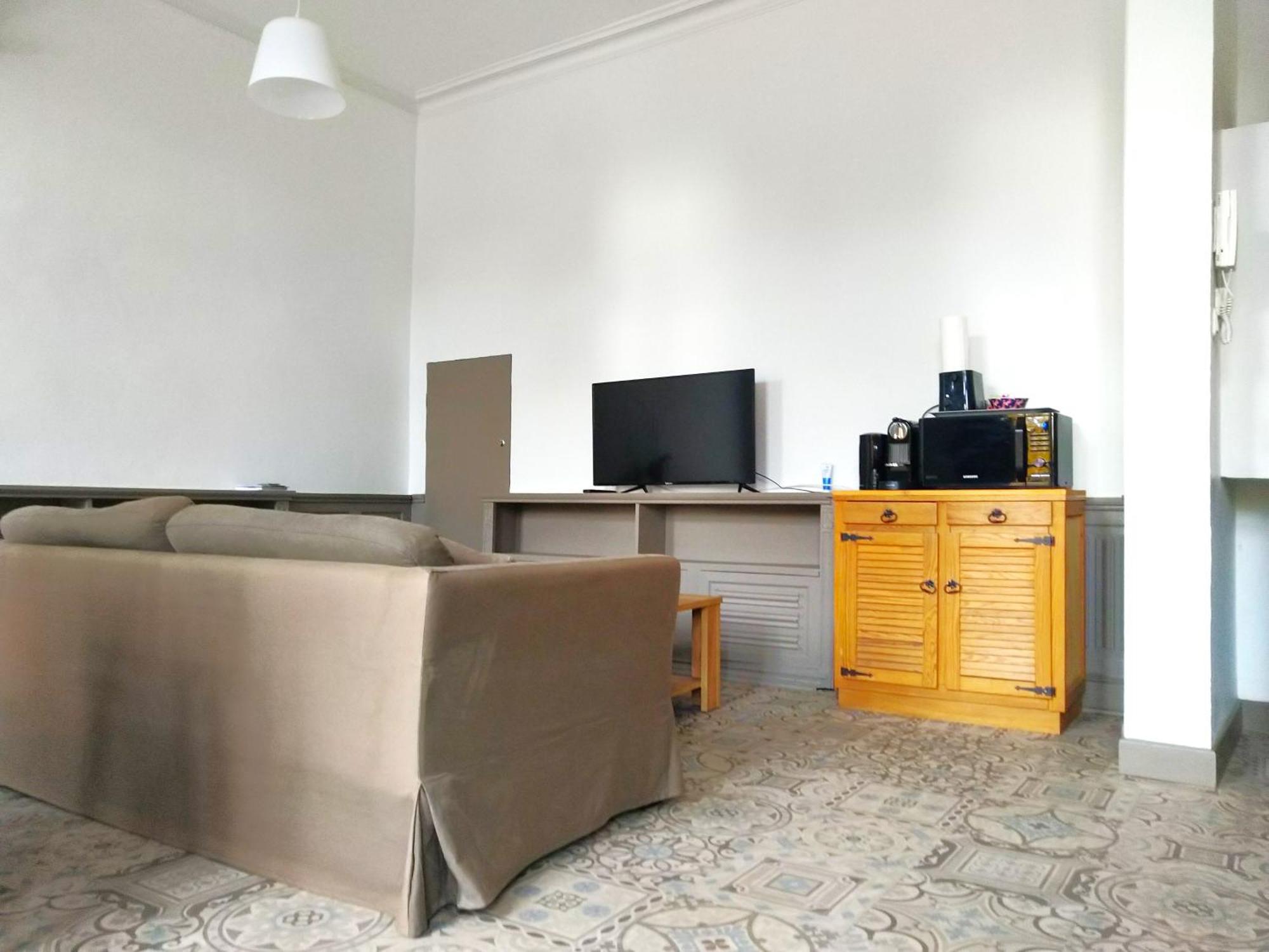 Le Cours Foucault - 3 Appartements - 8 Couchages Montauban Buitenkant foto